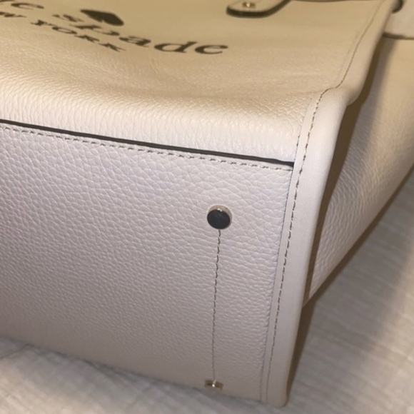 ❤️❤️SOLD❤️❤️Kate spade ella tote-parchment - Picture 6 of 16